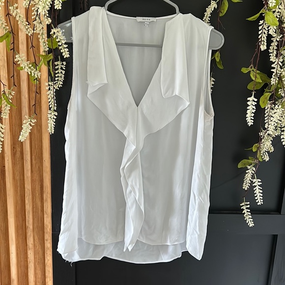 Reiss Draped Keeley Sleeveless Top. Size 8 - Picture 2 of 12